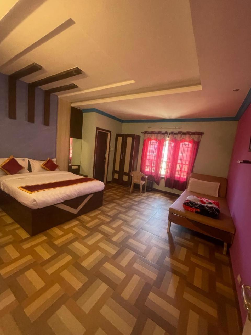 Ooty Vpr Residency Hotel Екстериор снимка