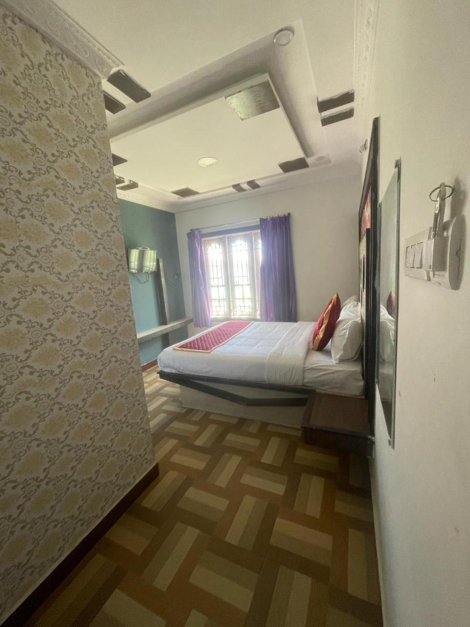 Ooty Vpr Residency Hotel Екстериор снимка
