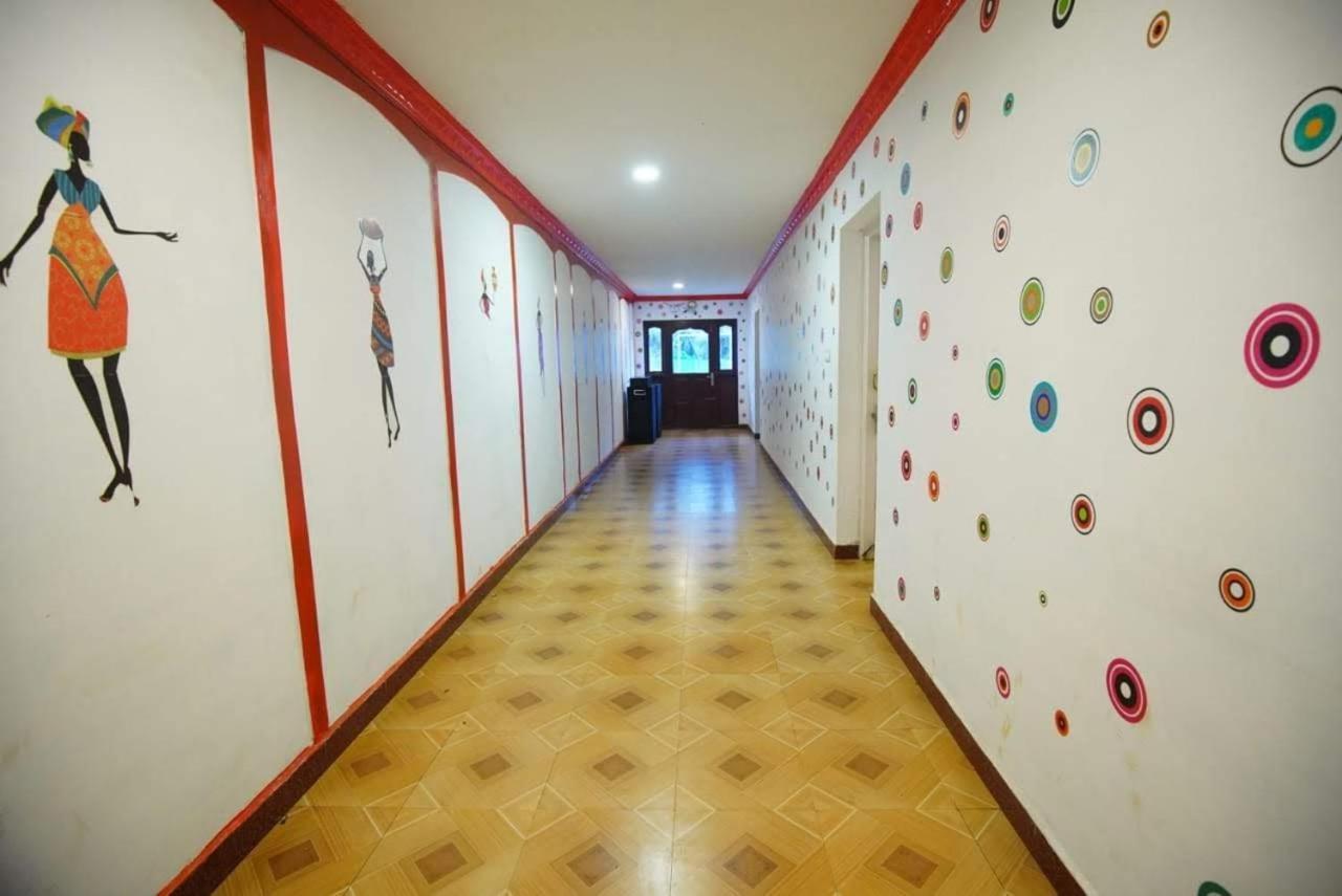 Ooty Vpr Residency Hotel Екстериор снимка